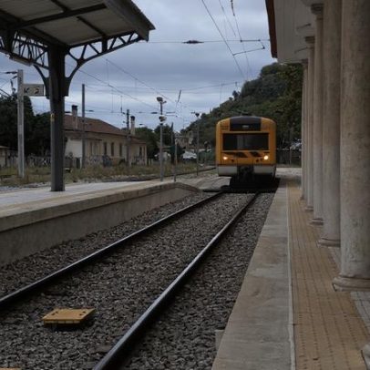 Estação de Comboios de Santarém deslocalizada para a zona do Sacapeito