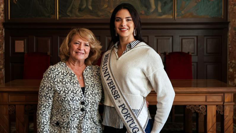 Miss Universo Portugal foi recebida nos Paços do Concelho de Setúbal
