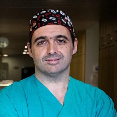 Obesidade é doença crónica e merece tratamento médico, afirma o professor Gil Faria