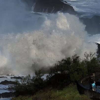 Aviso laranja para ondas de até 12,5 m na Madeira entre sexta e sábado
