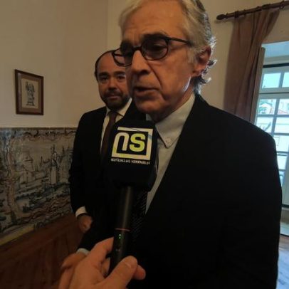 Presidente da Assembleia leva preocupações dos autarcas de Santarém