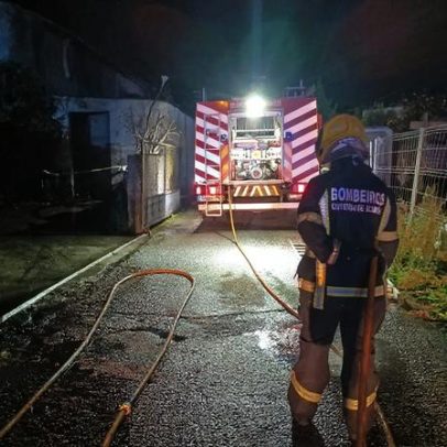 Idoso morre em incêndio num anexo de habitação