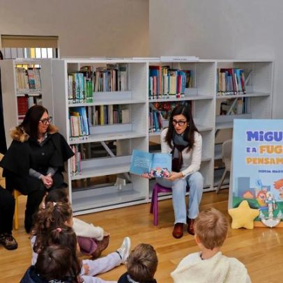 Livro sobre emoções chega a crianças de Arronches durante pausa letiva