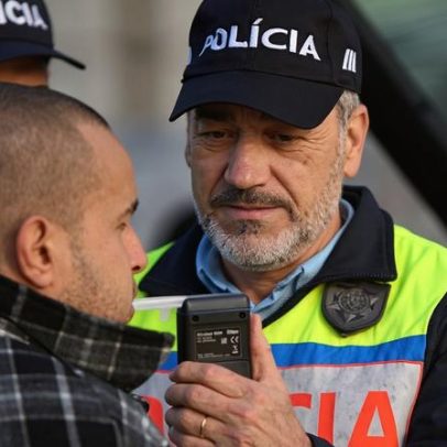 PSP detém 84 pessoas no 1º dia das Festas e Segurança, 15 por álcool