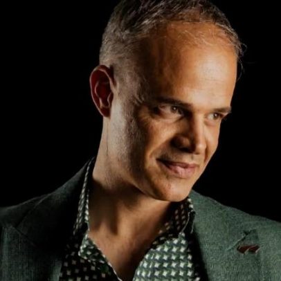 Centro Cultural Municipal recebe concerto acústico de Rui Costa neste sábado