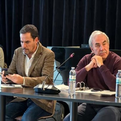Águeda: Executivo discute escolas, Largo 1.º de Maio e Rali Travocar no comércio