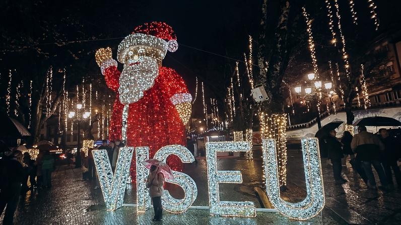 Viseu acende luzes de Natal na Praça da República