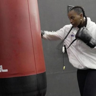 Nancy Moreira destaca-se no boxe de Matosinhos com luvas calçadas