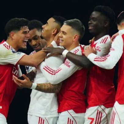 Arsenal vence com ataque avassalador e deixa Aston Villa em apuros