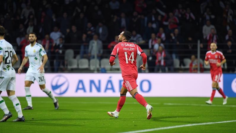 Hat-trick perfeito do melhor goleador da Liga, segundo as notas do Benfica