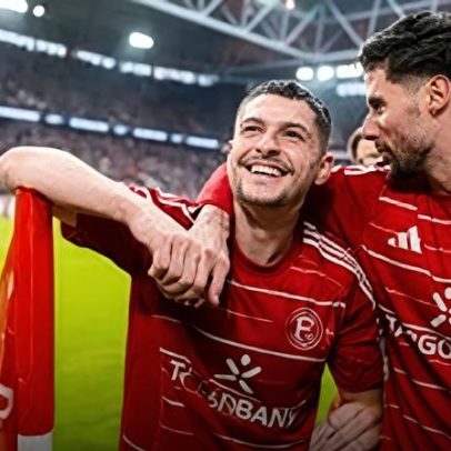 Sinal aos colegas antes de bater canto resulta em golo olímpico