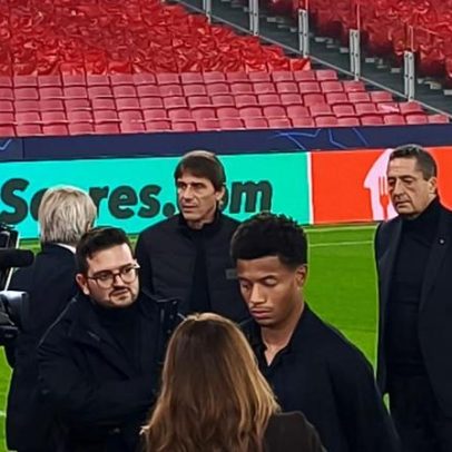 David Neres deixa o Benfica após treinador não contar mais com ele