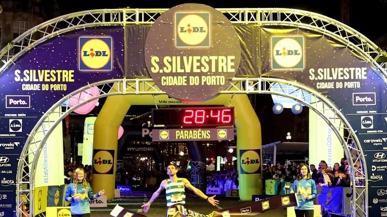 Rui Silva, vencedor da São Silvestre do Porto 2025 (foto runporto/Facebook)