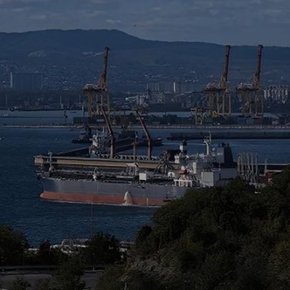 Kiev reivindica ataque inédito a submarino russo em porto no Mar Negro