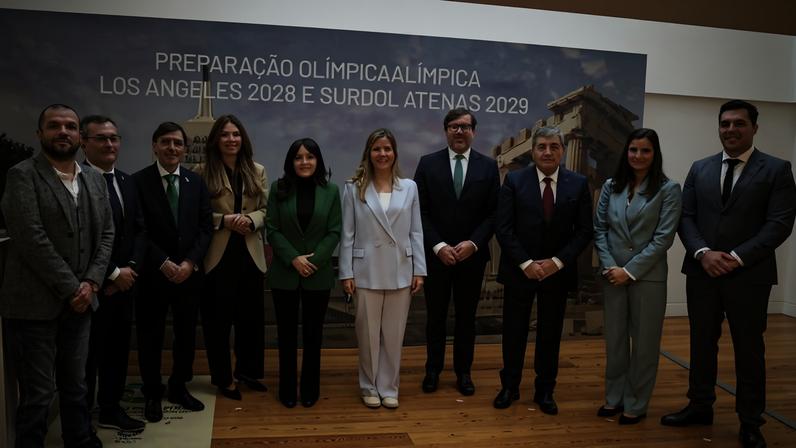 Governo e comités formalizam contratos-programa para Los Angeles-2028 e Atenas-2029 (foto COP)