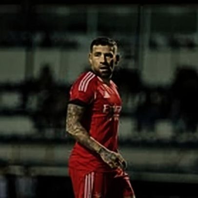 Otamendi é o rosto da liderança do plantel do Benfica