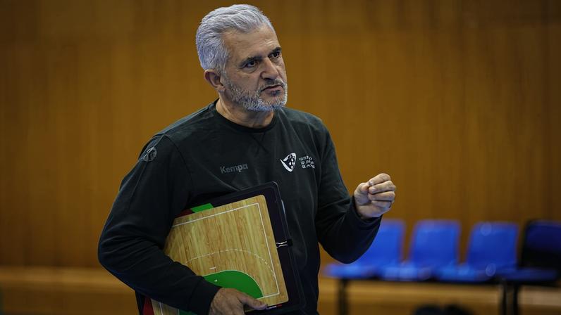 Selecionador nacional de andebol, Paulo Jorge Pereira, anunciou a convocatória para a fase inicial do estágio para o Euro 2026 (FPA)