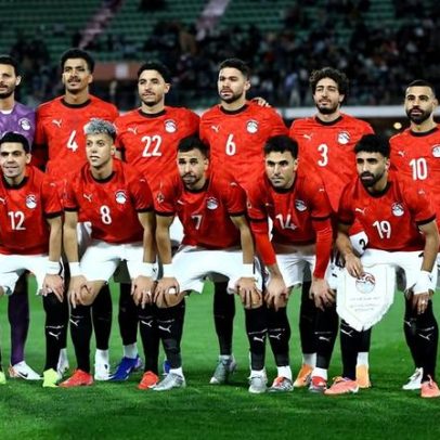 Salah não chega; portas abertas para estádio vazio no Egito-Zimbabué