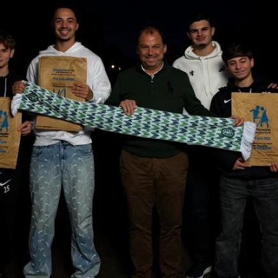 Jovens da formação do Sporting em campanha do Banco Alimentar