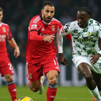 Benfica amplia queixas de Mourinho e mostra vídeo de lance com Pavlidis