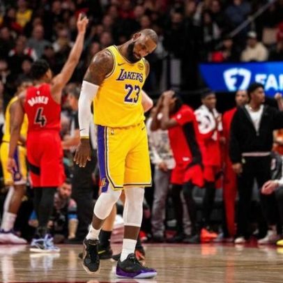 LeBron James fica abaixo de 10 pontos na NBA após 1297 jogos