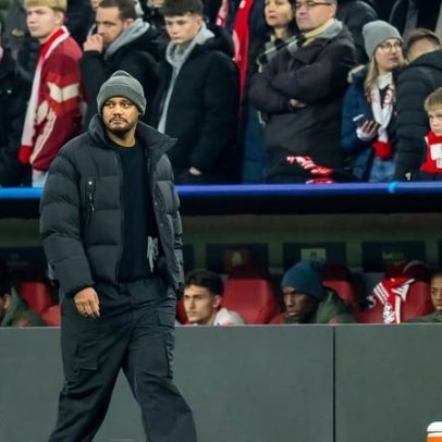 Kompany elogia jogo do Sporting e comenta interesse do Benfica em Guerreiro