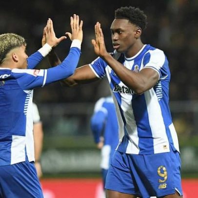 Porto vence em Tondela na fotogaleria