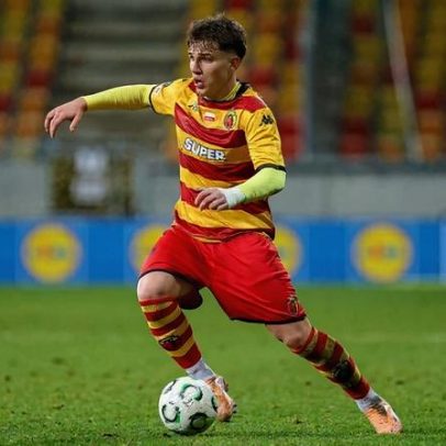 Prodígio polaco volta a entrar na rota do FC Porto