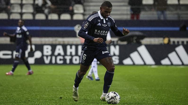 Ex-FC Porto custou €17 milhões e desilude em França