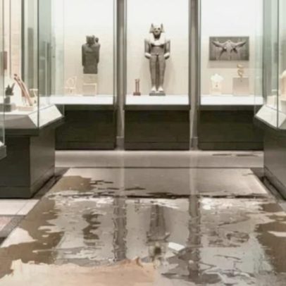 Verificação: imagem de estragos por inundação no Louvre é autêntica