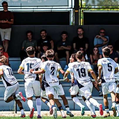Famalicão sub-16 goleia em Castelo Branco