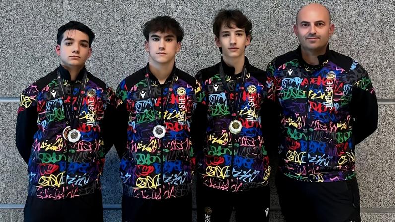 Atletas da Jing-She em Madrid durante o Open de Madrid