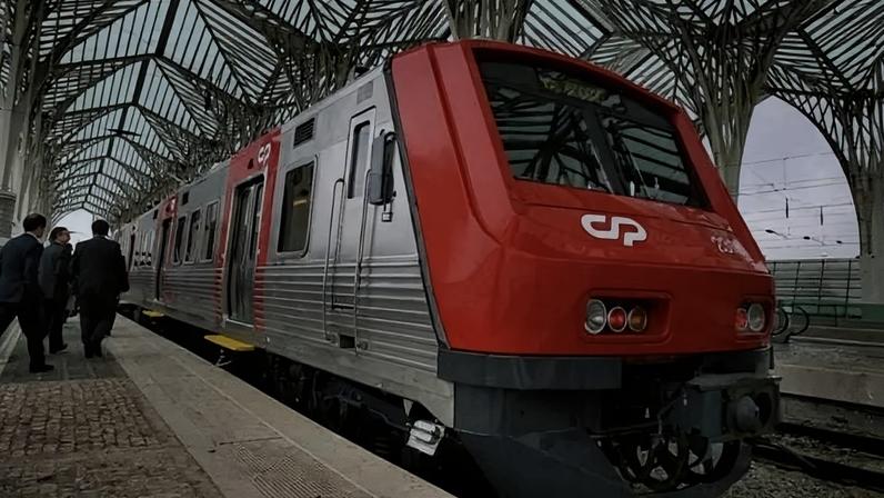 Comboio perde carruagem em plena viagem entre Lisboa e Faro