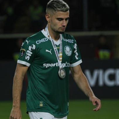 Médio volta a estar do lado errado da final da Libertadores contra a ex-equipa