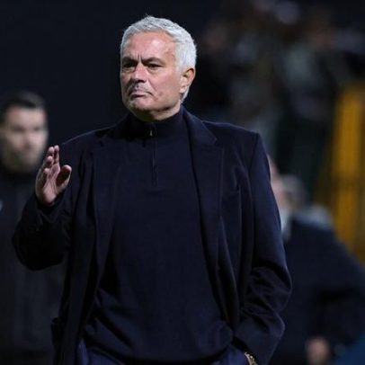 Benfica afirma que Mourinho é mesmo um treinador especial