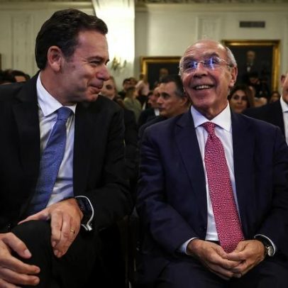 Pacheco, Relvas e Mendes defendem a democracia