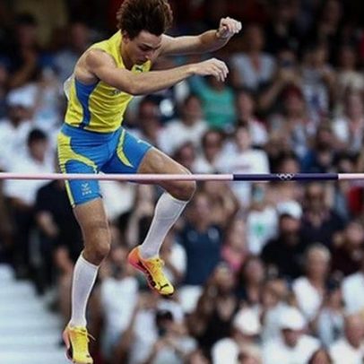 Armand Duplantis vence o Prémio de Desportista Europeu do Ano