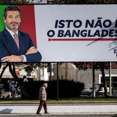 Peticionários dizem que manter cartazes é um precedente terrível
