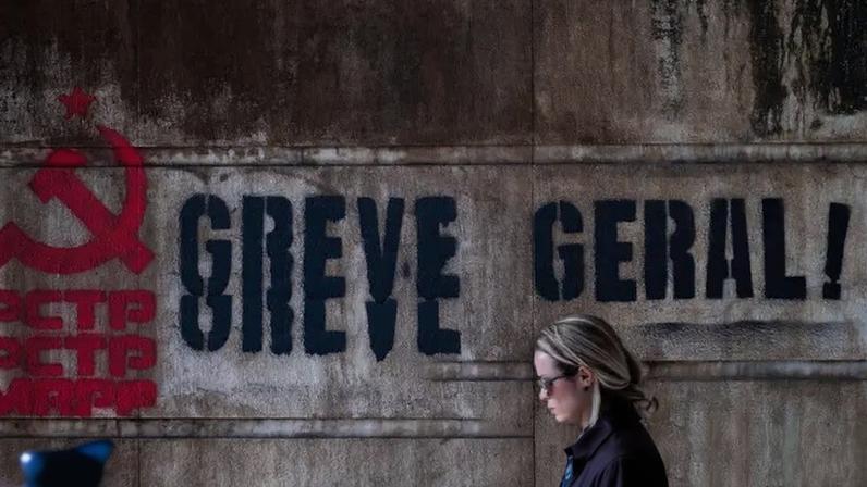 Greve Geral: governo pretende generalizar a precariedade