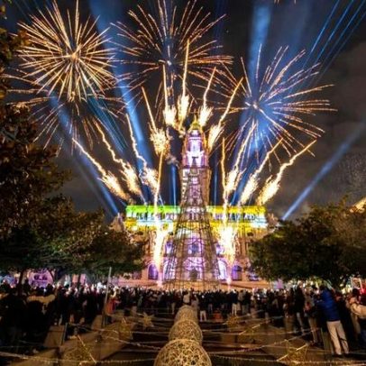 Milhares lotaram salão de festas do Porto para receber 2026