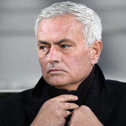 Benfica vence por 3-2 em jogo emocionante