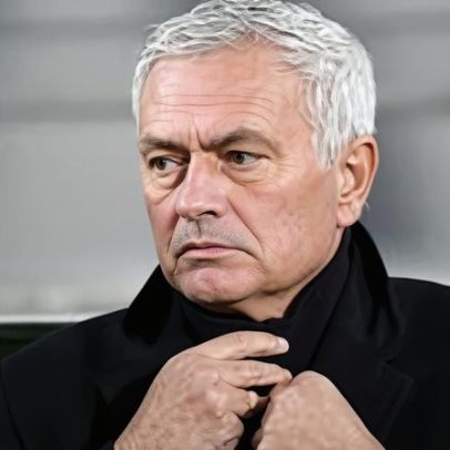 Mourinho usa todos os recursos para consolidar posição estratégica