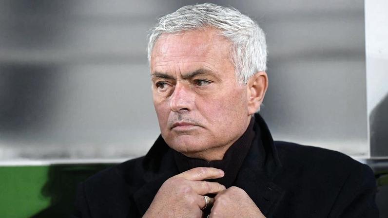 José Mourinho, treinador do Benfica - Foto: Rogério Ferreira / Kapta+