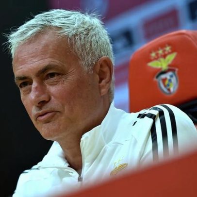 Mourinho salta conferência pela quarta vez