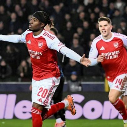 Club Brugge volta a abrir negociação com Madueke