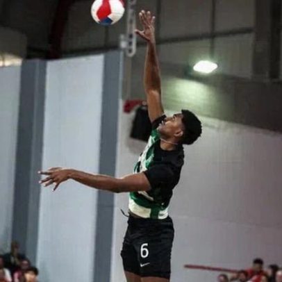 Leão domina na ilha e fica na zona baixa da Liga