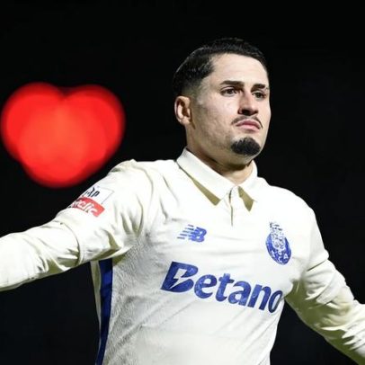 Este Sainz também sabe acelerar nas notas dos jogadores do FC Porto