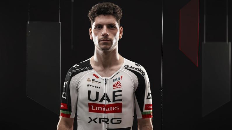 João Almeida revela novas cores