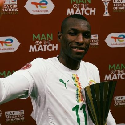 Avançado do Bayern faz dupla na estreia vitoriosa do Senegal na CAN 2025
