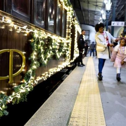 Natal e aniversário a vapor entre o Porto e Ermesinde
